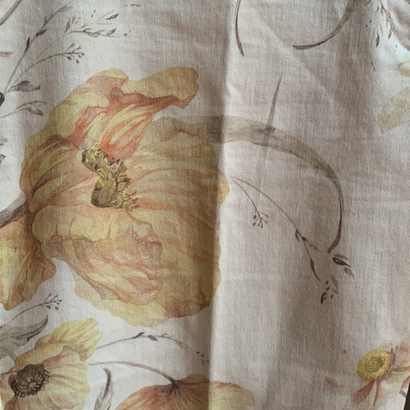 H&M, Sz 10, floral print pants - Picture 3 of 6